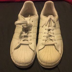 White adidas shell top size 6Y